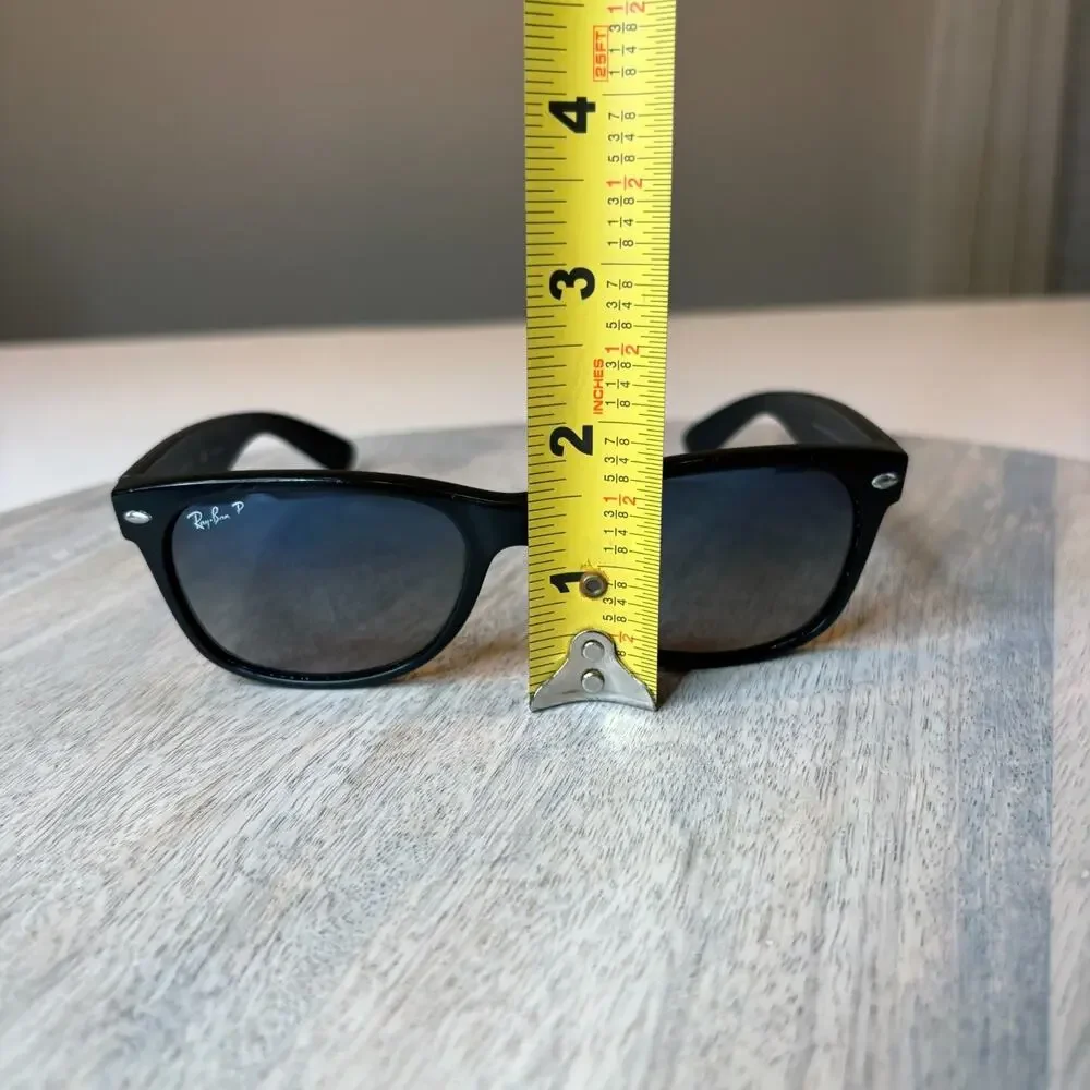 Ray-Ban RB2132 New Wayfarer Polarized Sunglasses Black 601/S-78 55 / 18 3P